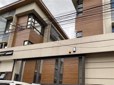 Condo For Rent in Palanan .